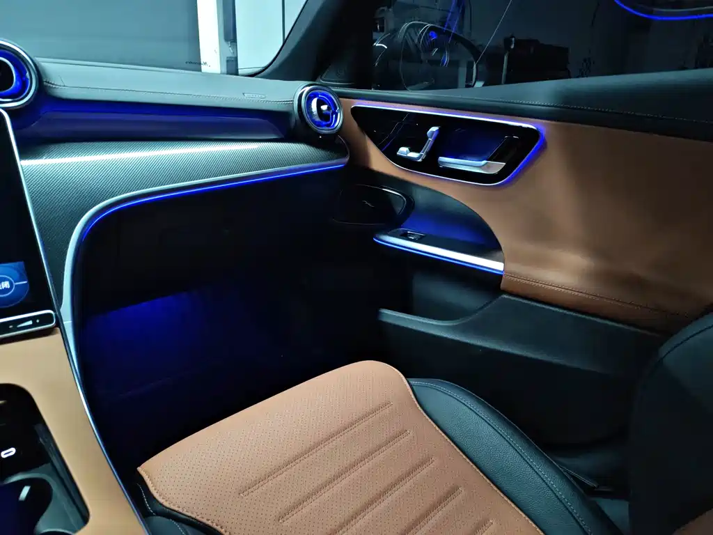 Mercedes-Benz C-Class — миниатюра 9
