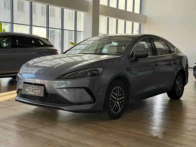 BYD SEAL 05 DM I 2025