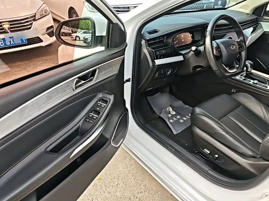 Chery Arrizo 5 PLUS — миниатюра 16
