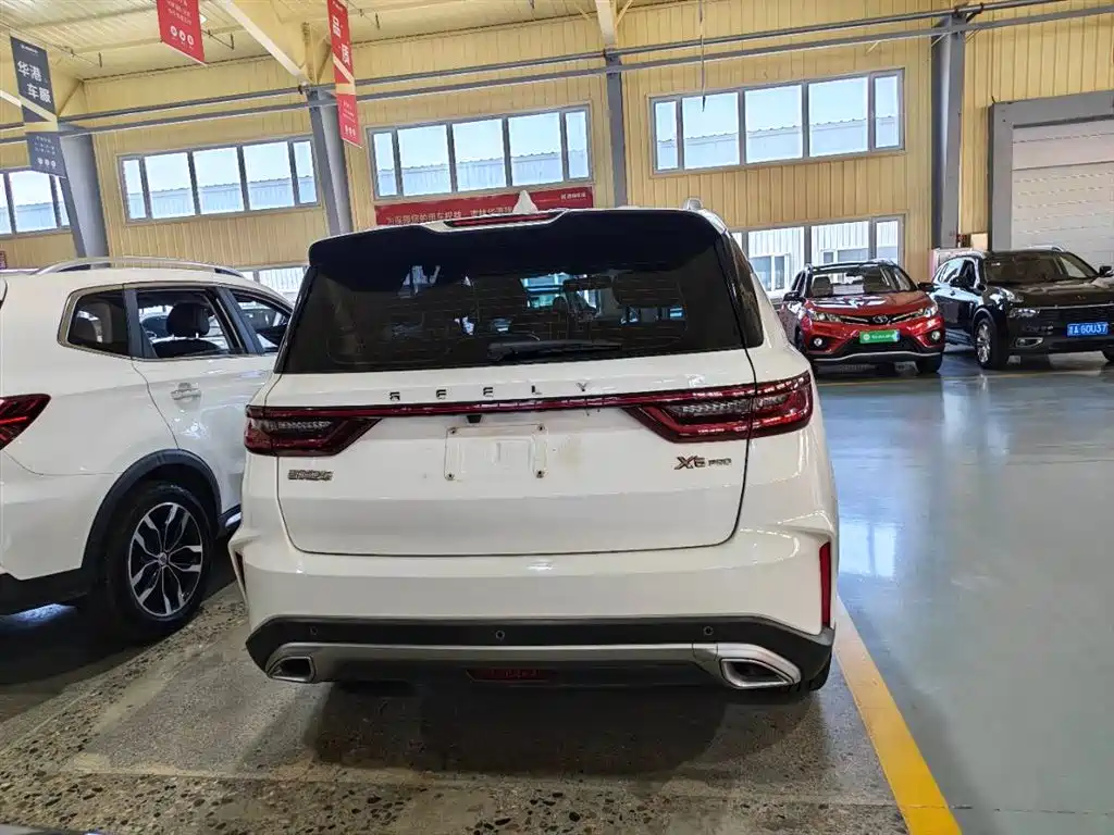 Geely Vision X6 X6 2021 PRO 1.4T AT Luxury