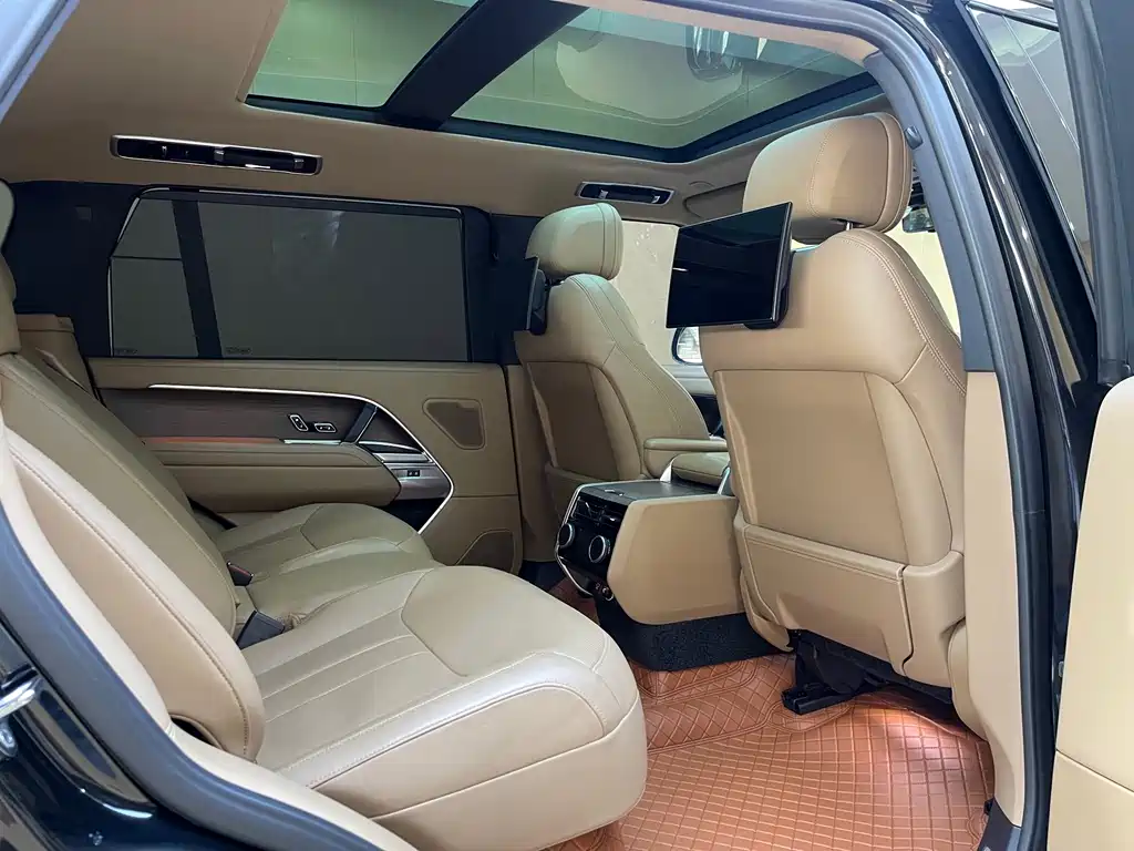 Land Rover Range Rover — миниатюра 15