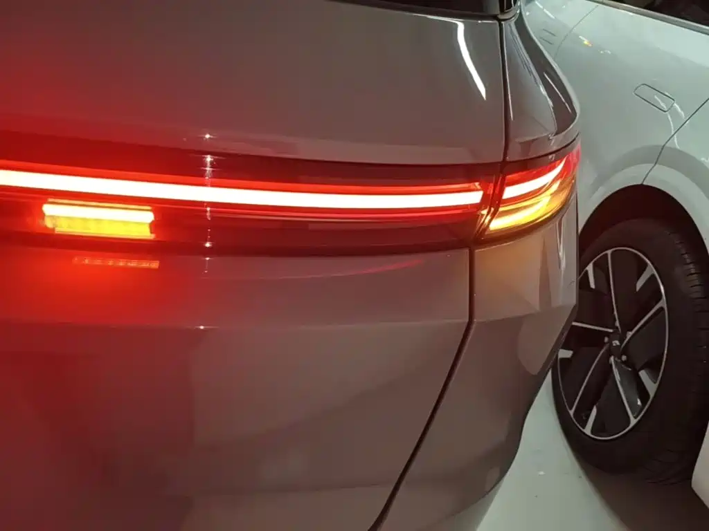 Li Auto Li L7 — миниатюра 8