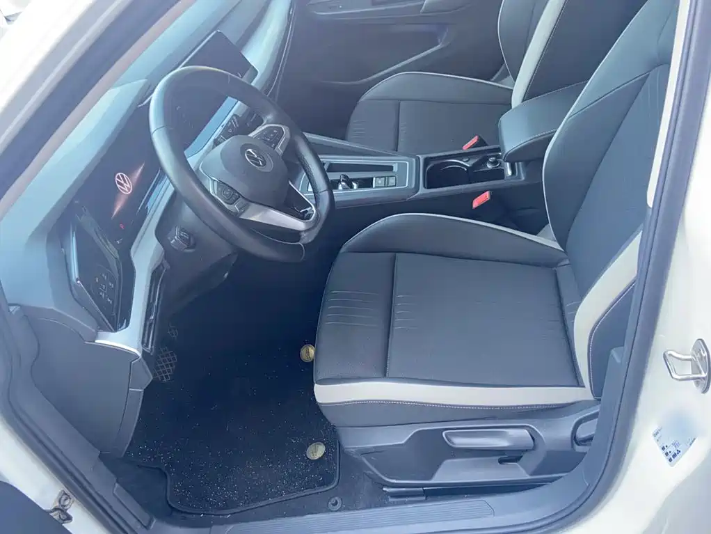 Volkswagen Golf — миниатюра 8