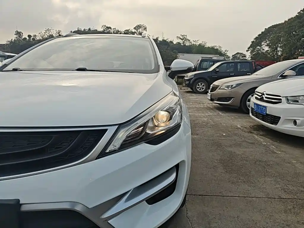 Geely Emgrand GS — миниатюра 24