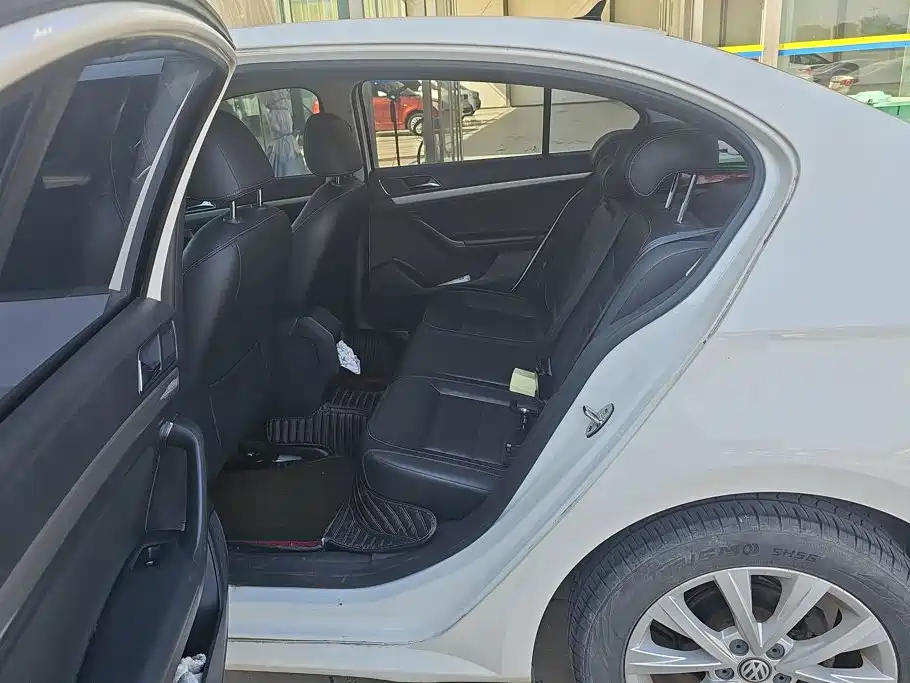 Volkswagen Lavida — миниатюра 11
