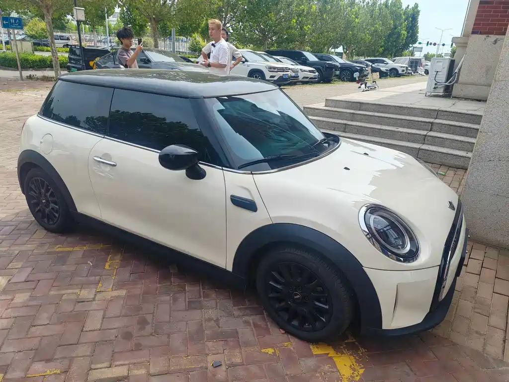 MINI Mini — миниатюра 2