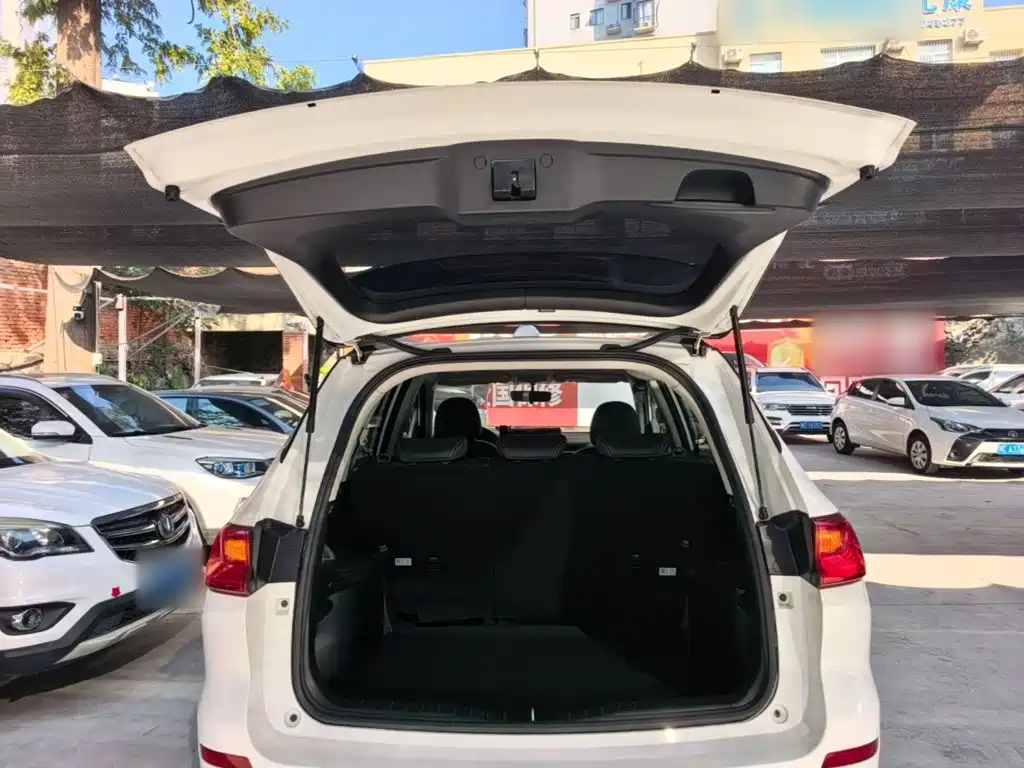 Haval M6 — миниатюра 19