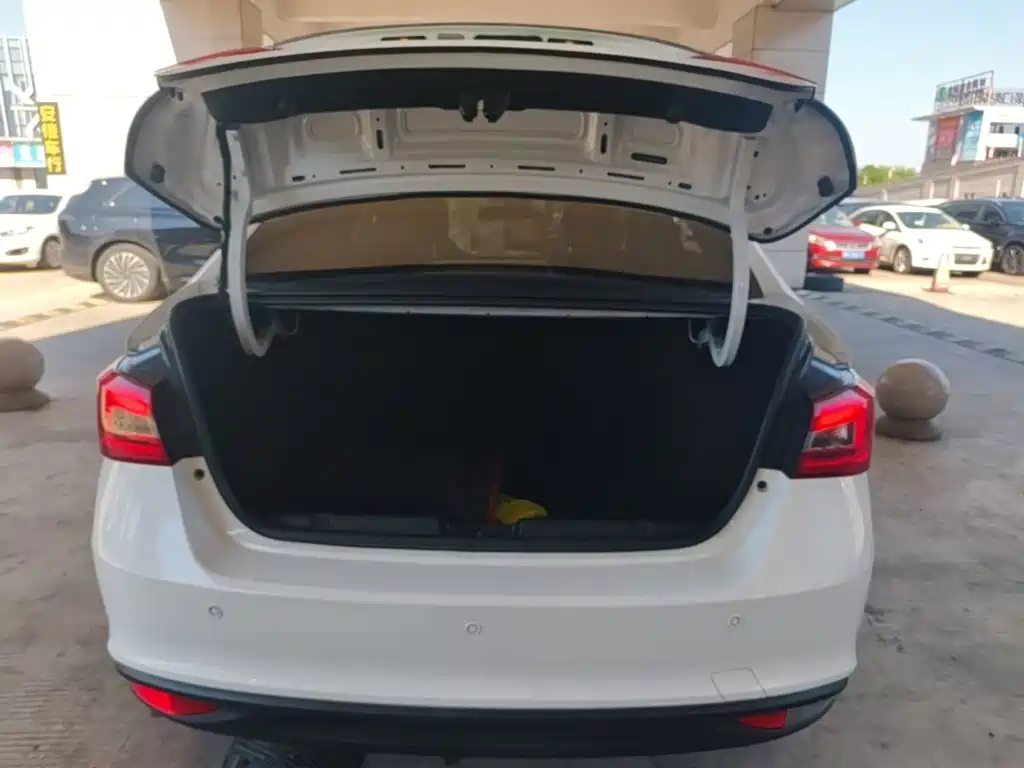 Chery Arrizo 5 — миниатюра 19