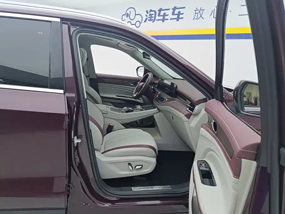 Ford Equator — миниатюра 8