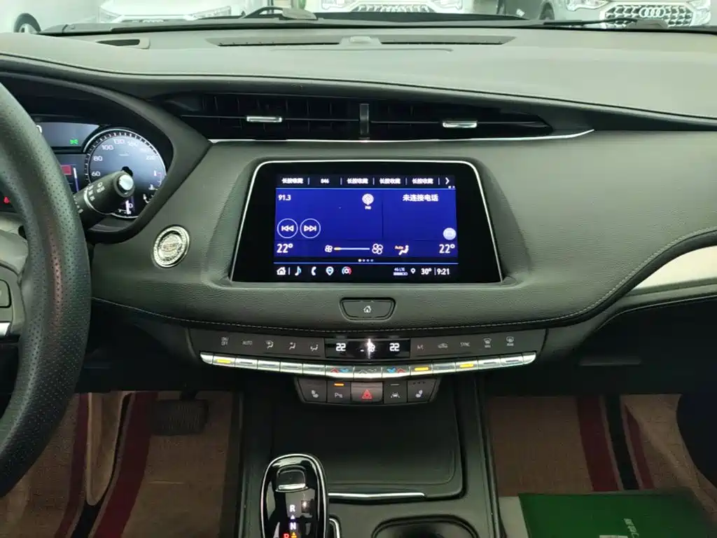 Cadillac XT4 — миниатюра 13
