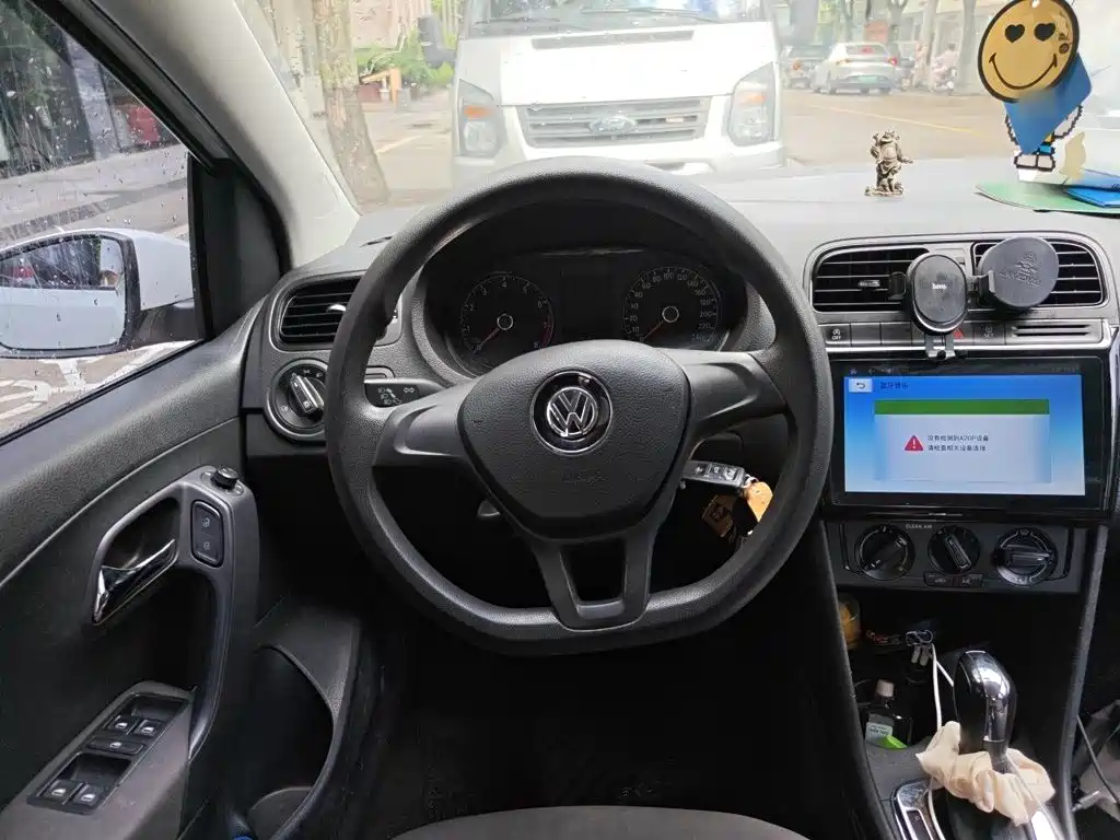 Volkswagen Polo — миниатюра 3