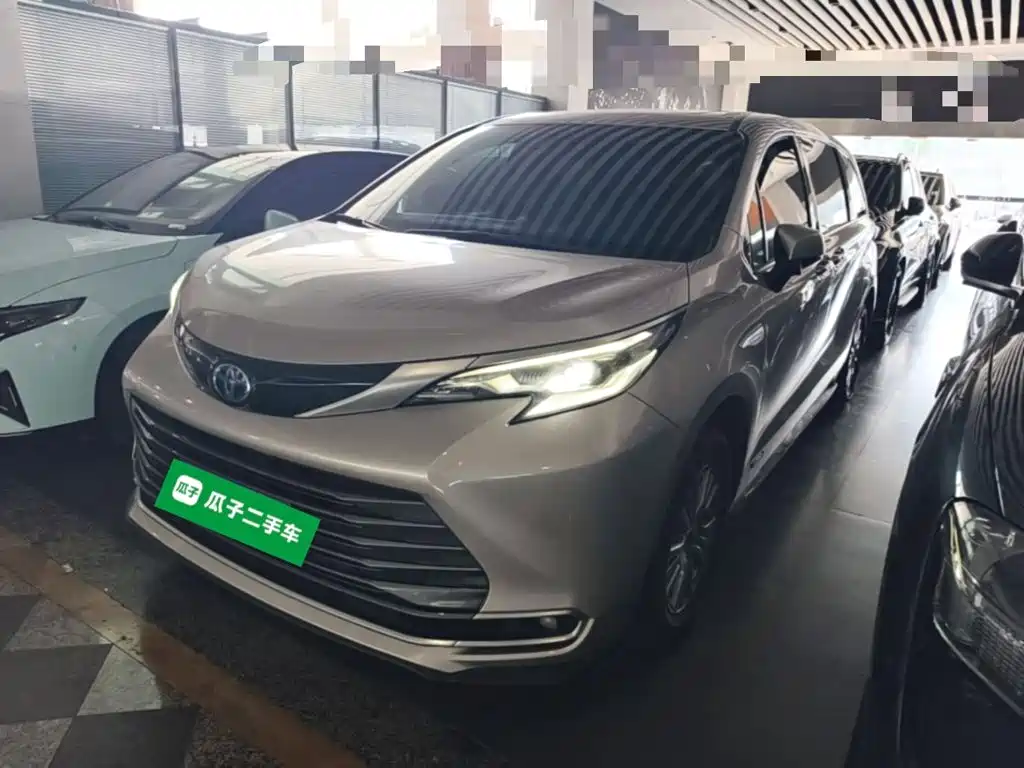 Toyota Sienna
