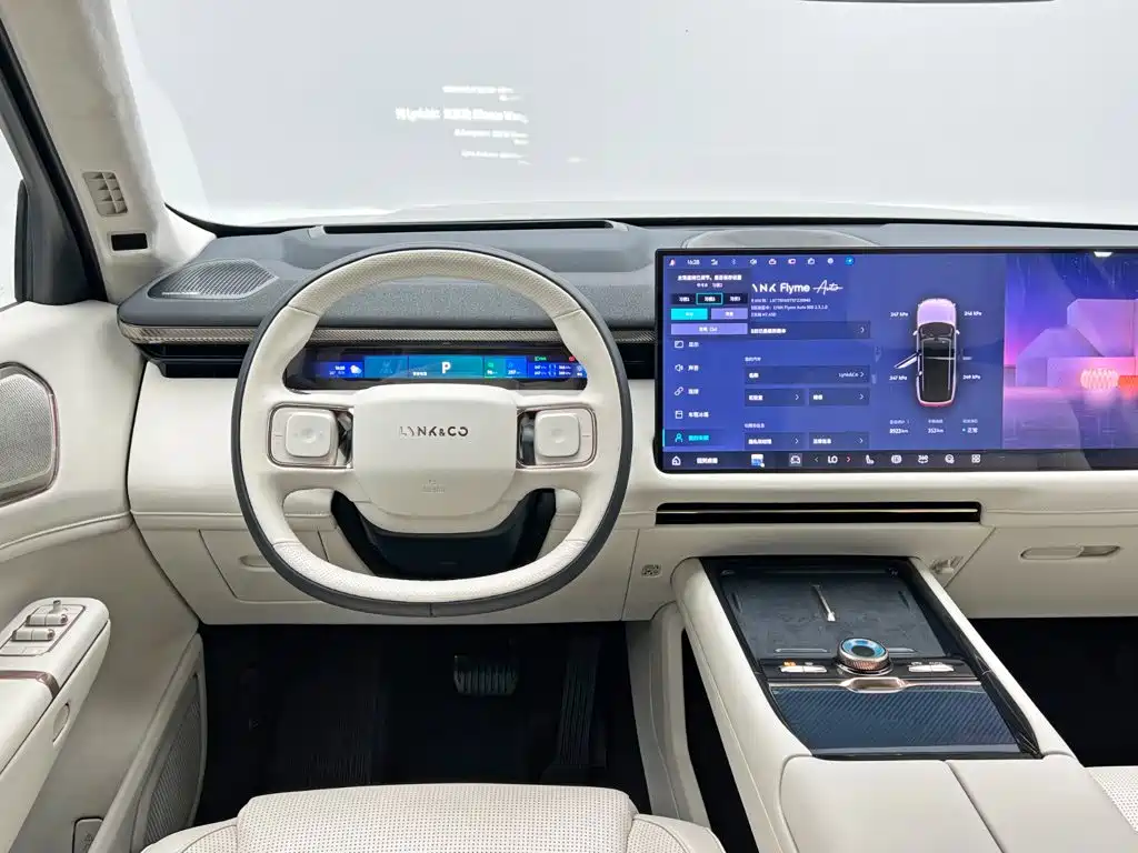 Lynk & Co 900 — миниатюра 25