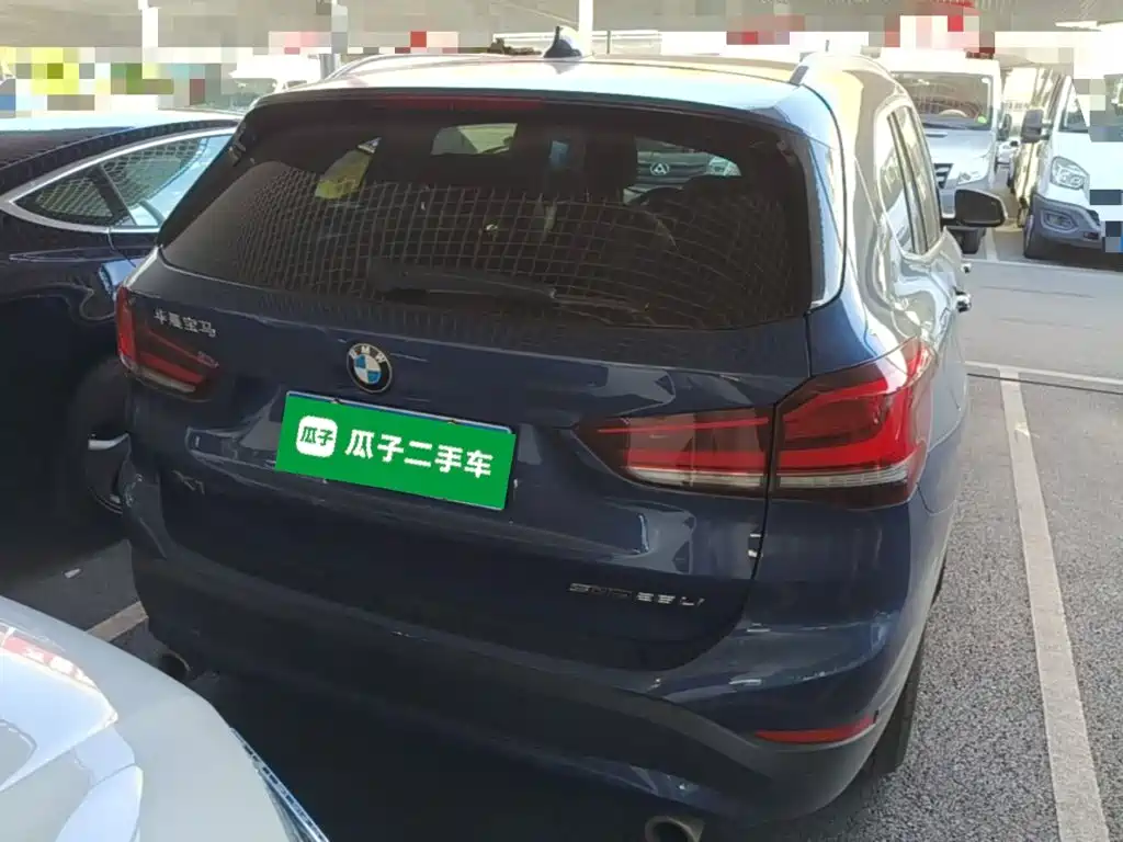 BMW X1 — миниатюра 6