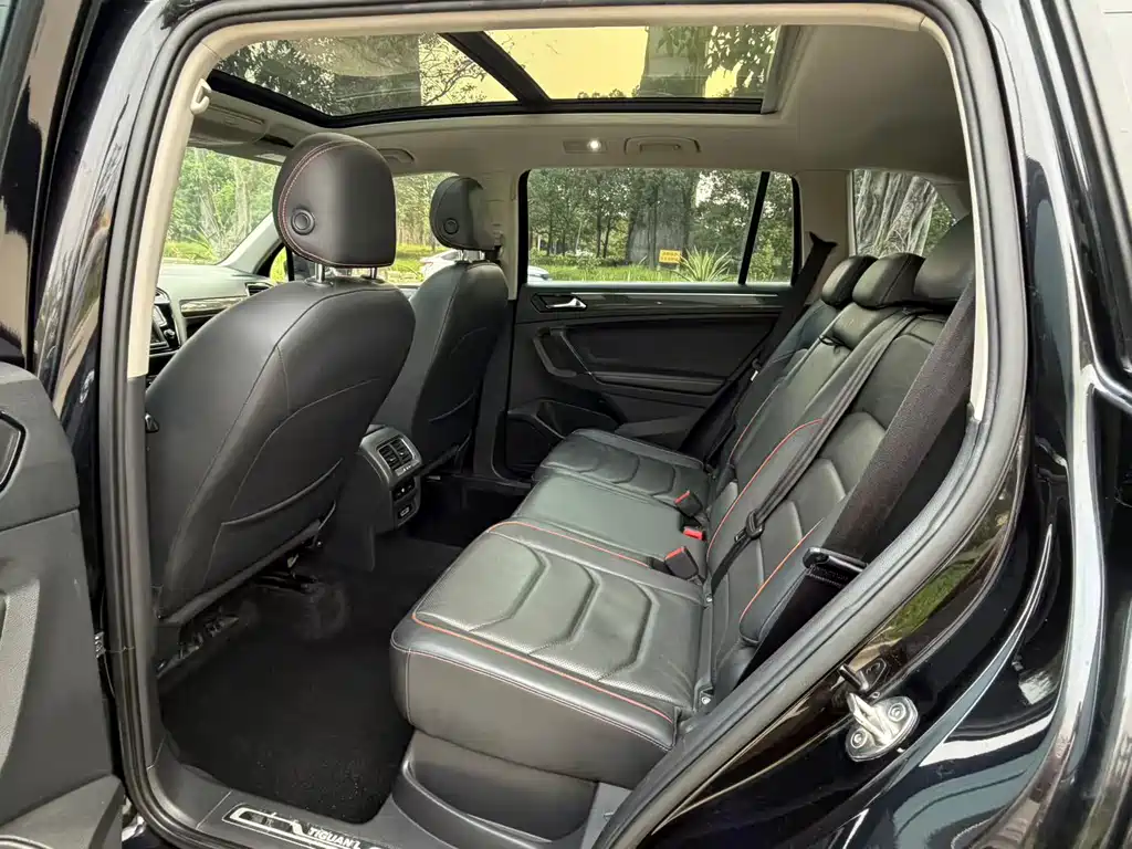 Volkswagen Tiguan L — миниатюра 4