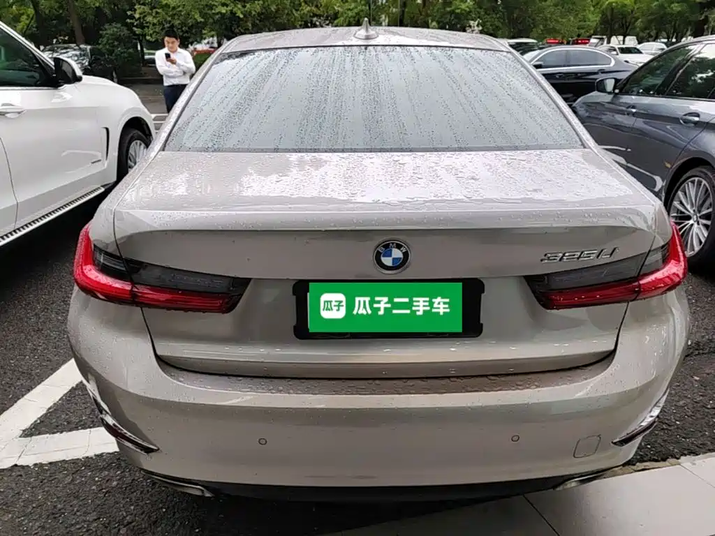 BMW 3 Series — миниатюра 6