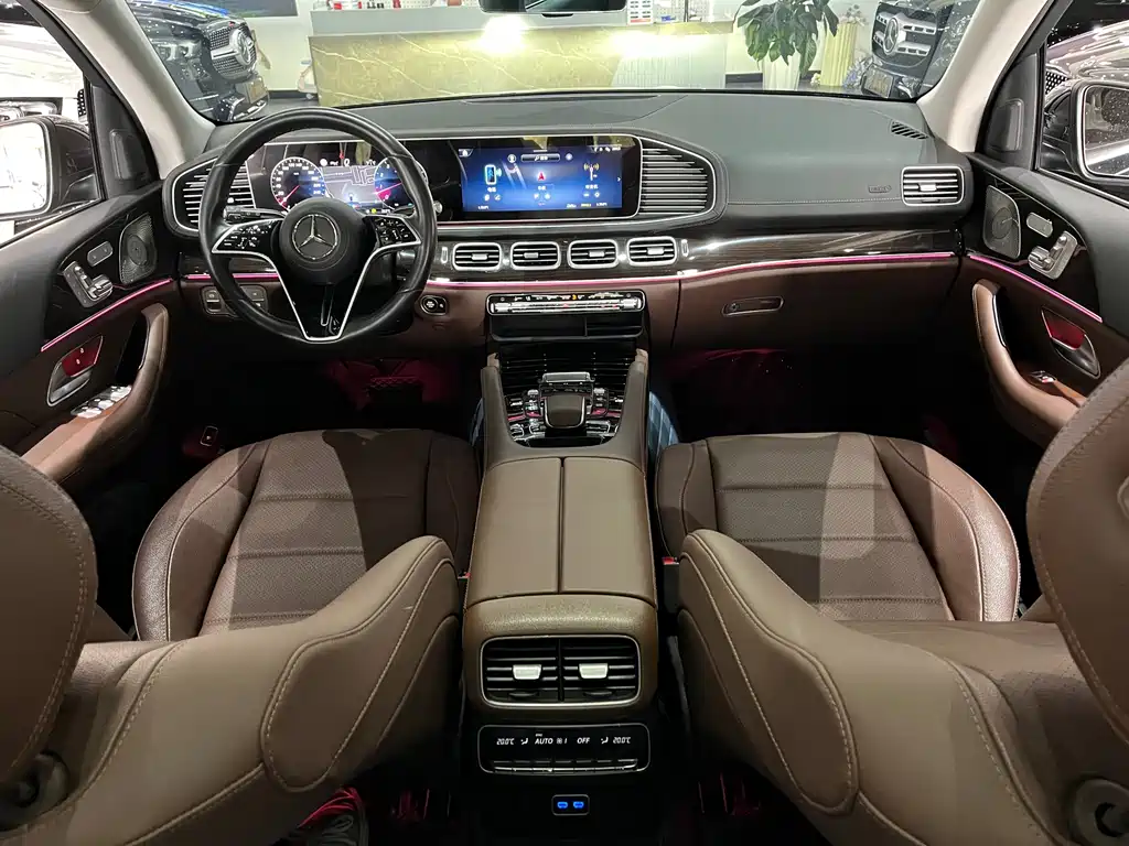 Mercedes-Benz GLE (Import) — миниатюра 12