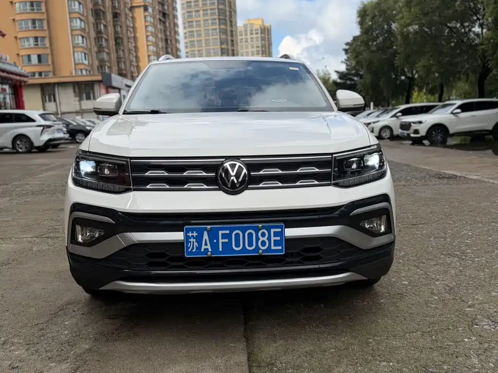 Volkswagen T-Cross — миниатюра 2