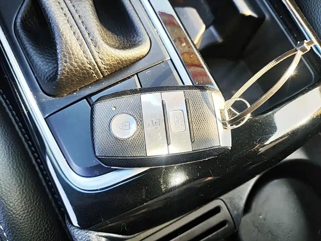 Kia K4 — миниатюра 9