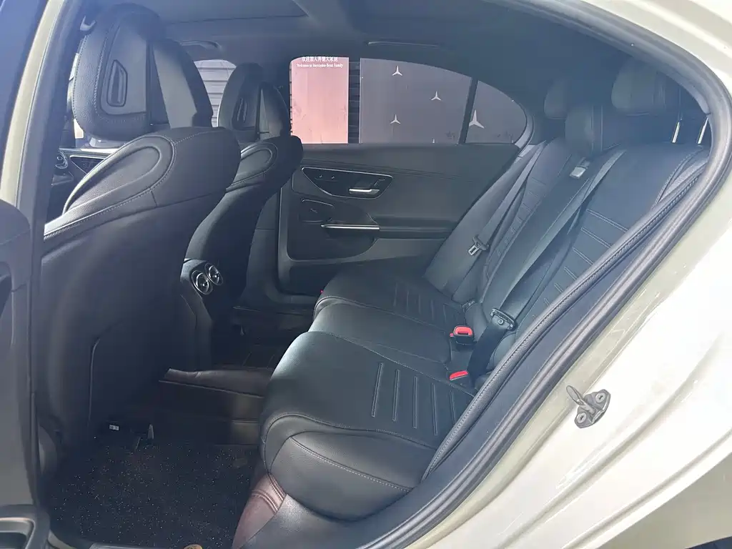 Mercedes-Benz C-Class New Energy — миниатюра 8