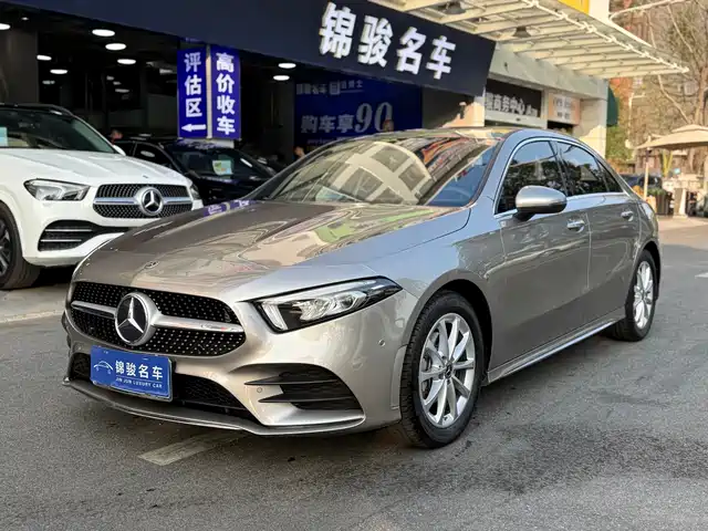 MERCEDES-BENZ A CLASS