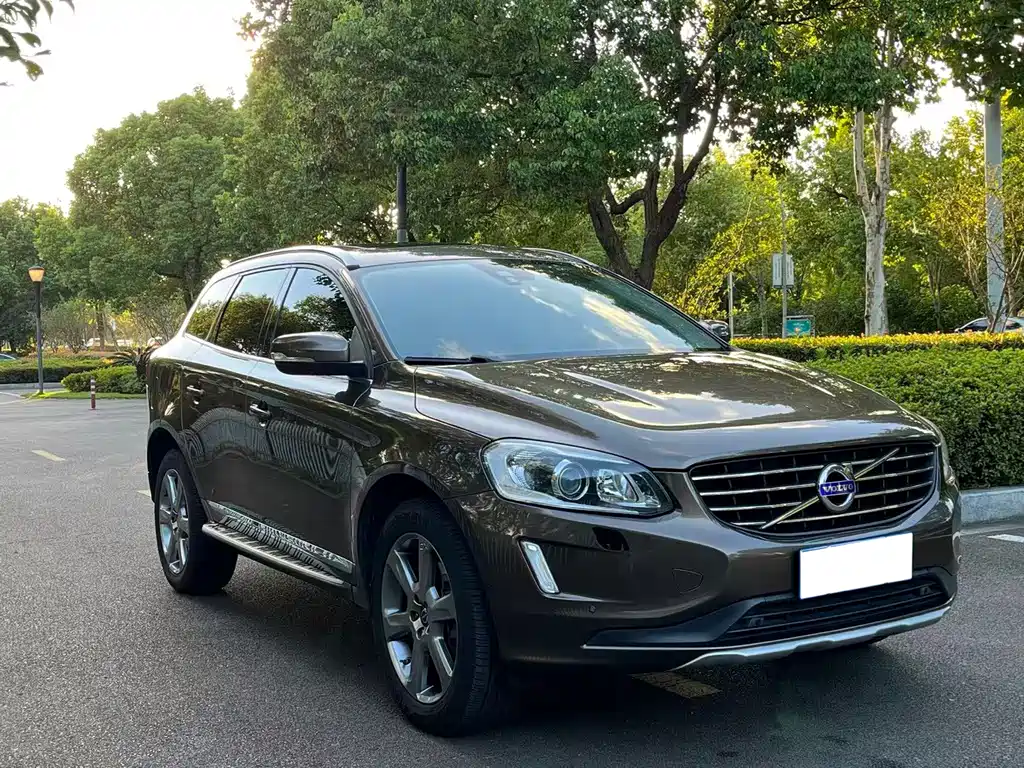 Volvo XC60 (Import) — миниатюра 3