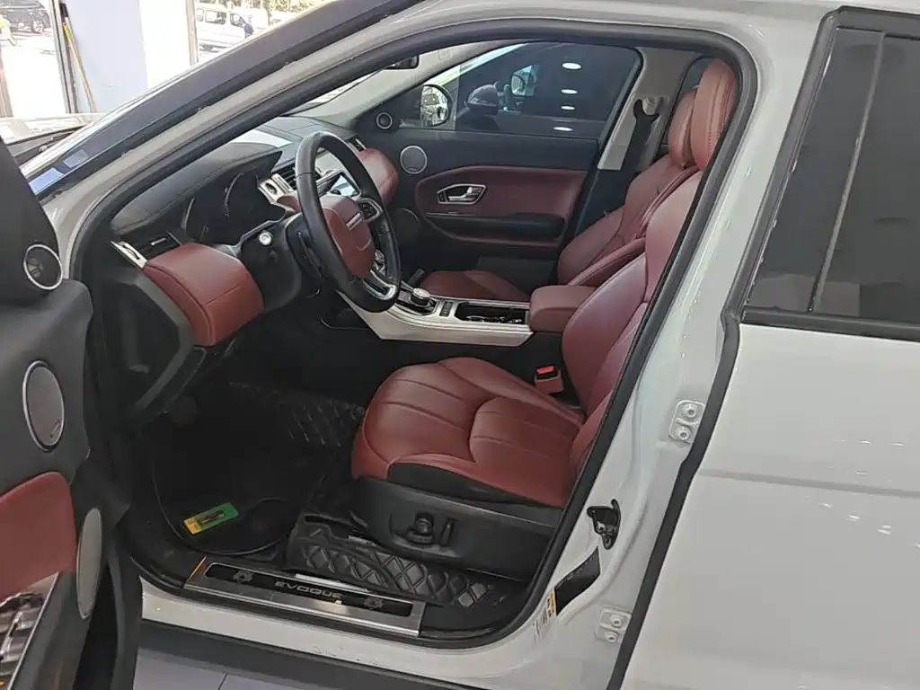 Land Rover Evoque — миниатюра 15