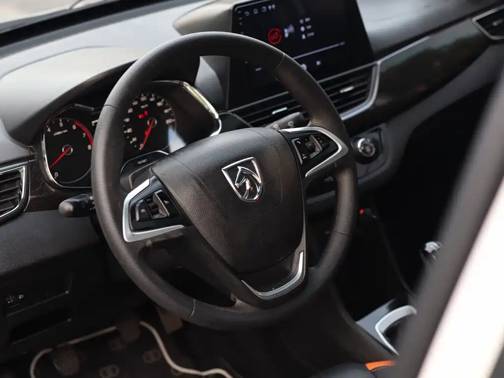 Baojun 310 — миниатюра 15