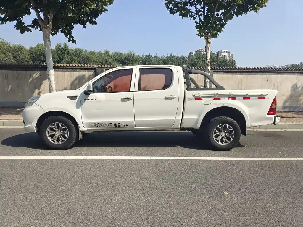 Foton Tunland — миниатюра 5