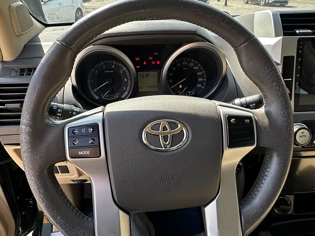 Toyota Land Cruiser Prado 2015 2.7L TXL