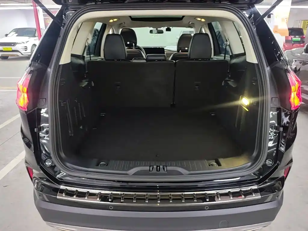 Ford Edge — миниатюра 19