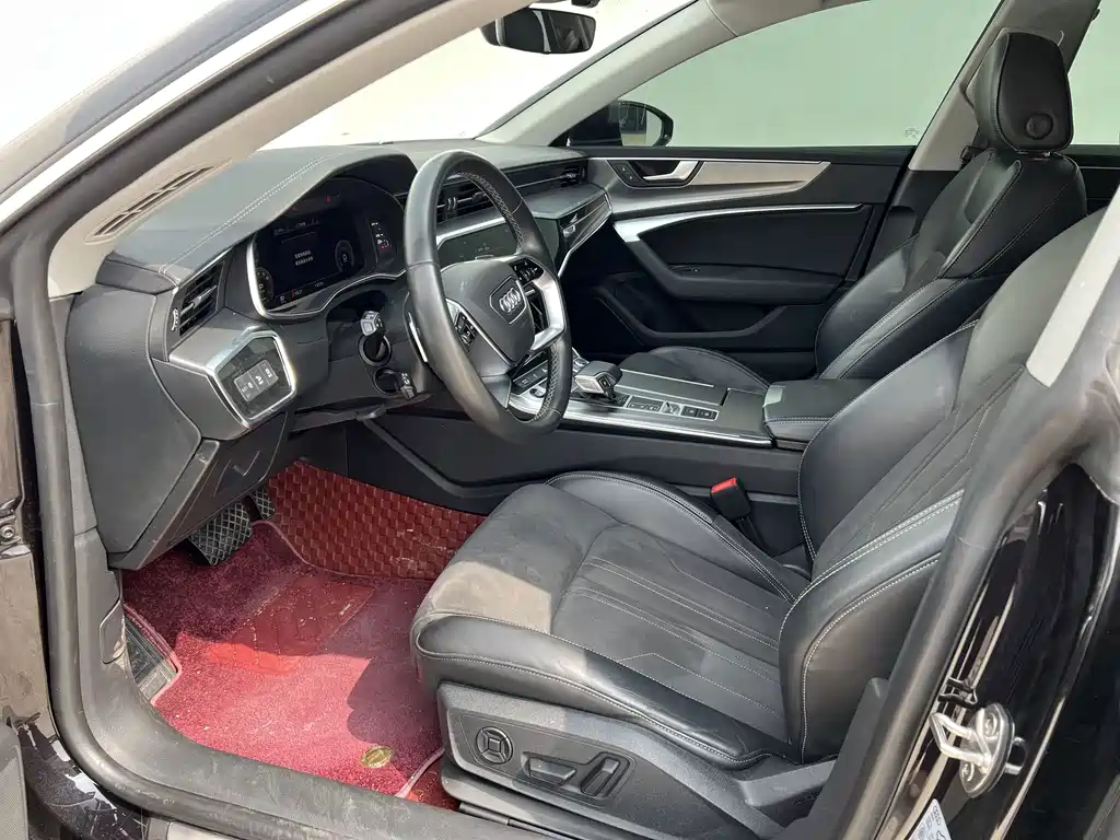 Audi A7L — миниатюра 7