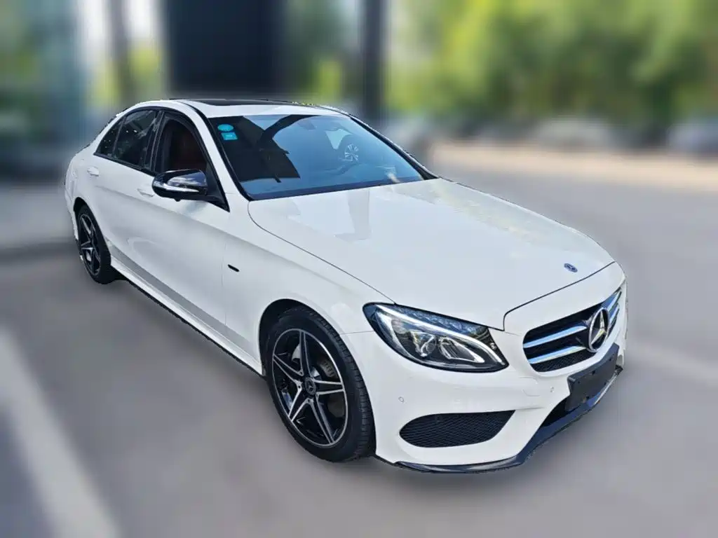 Mercedes-Benz C-Class — миниатюра 6