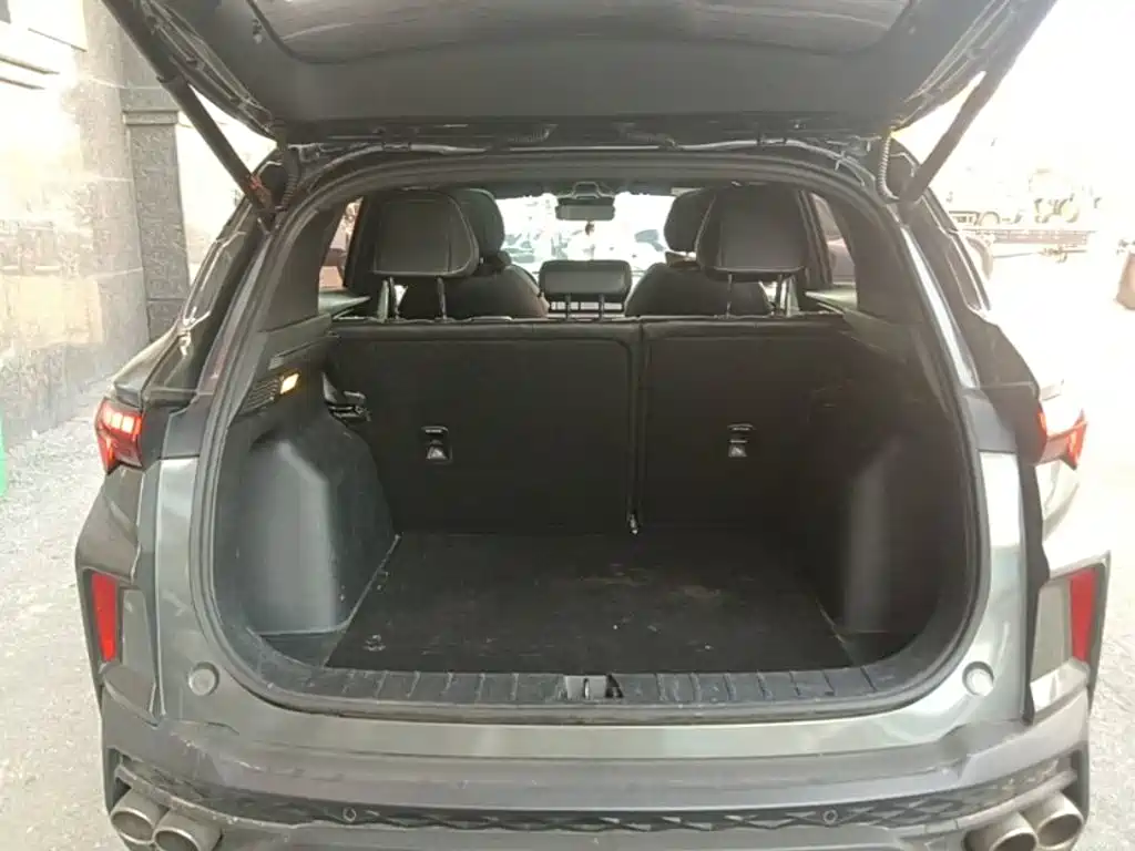 Geely Binyue — миниатюра 19