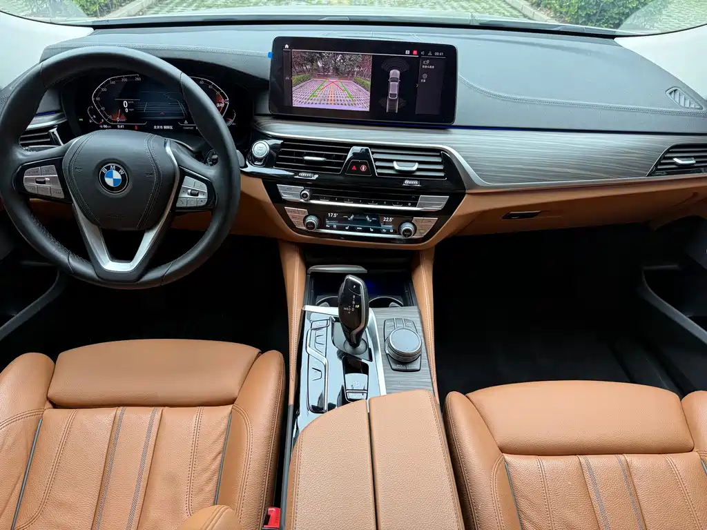 BMW 6 Series GT — миниатюра 8