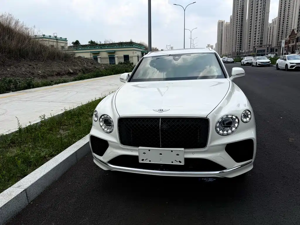 Bentley Bentayga 2024 4.0T V8