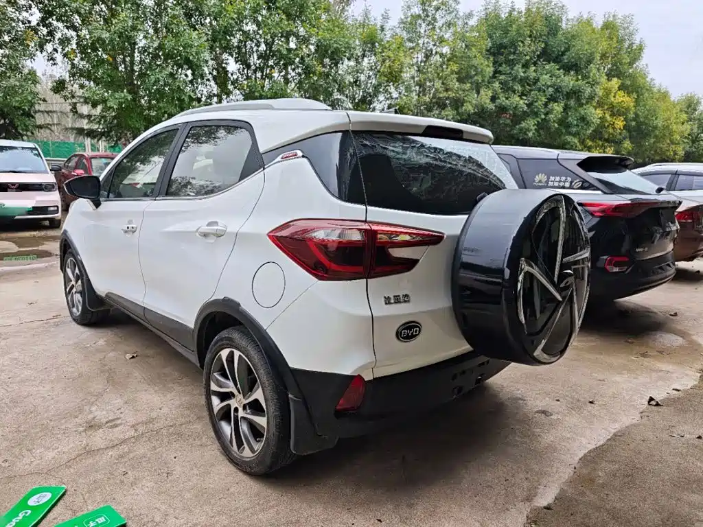 BYD Yuan — миниатюра 5