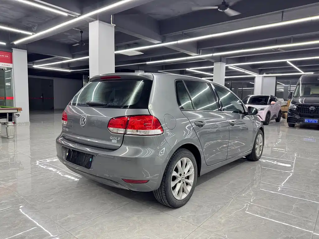 Volkswagen Golf — миниатюра 3