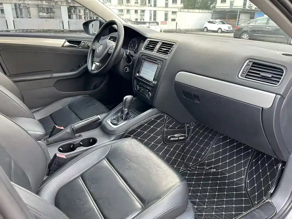 Volkswagen Sagitar — миниатюра 14