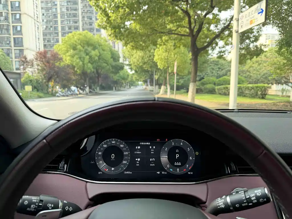 Land Rover Range Rover Evoque 2024 L SE