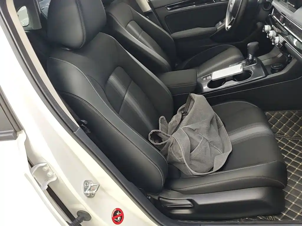 Honda Civic — миниатюра 25