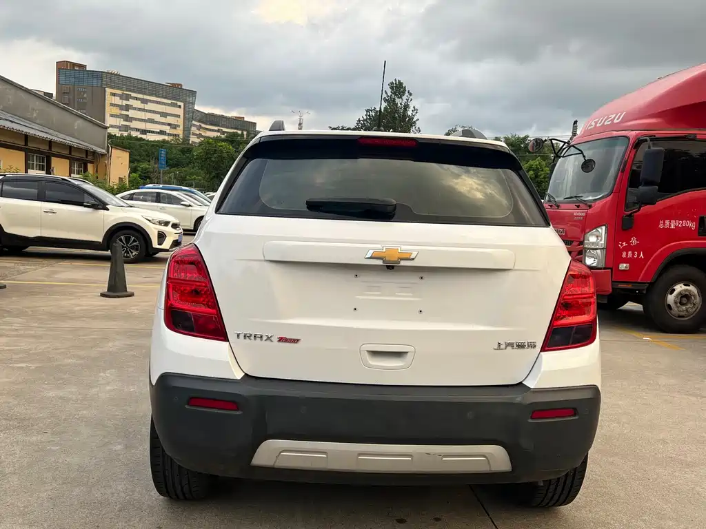 Chevrolet Trax — миниатюра 11
