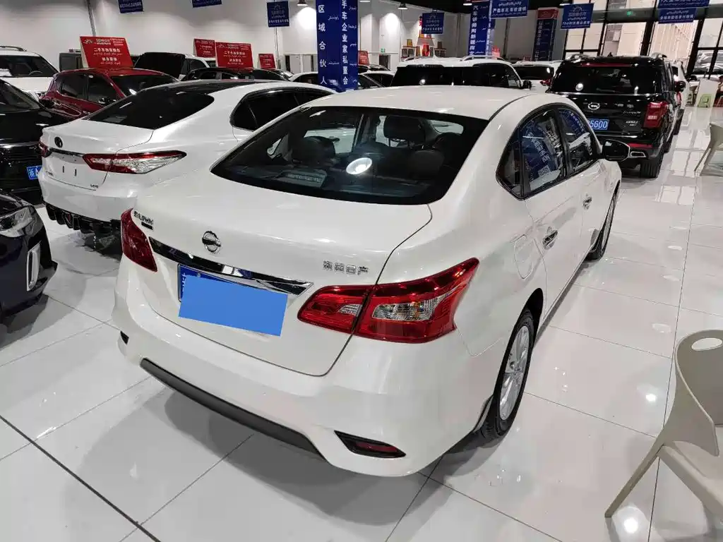 Nissan Sylphy — миниатюра 9