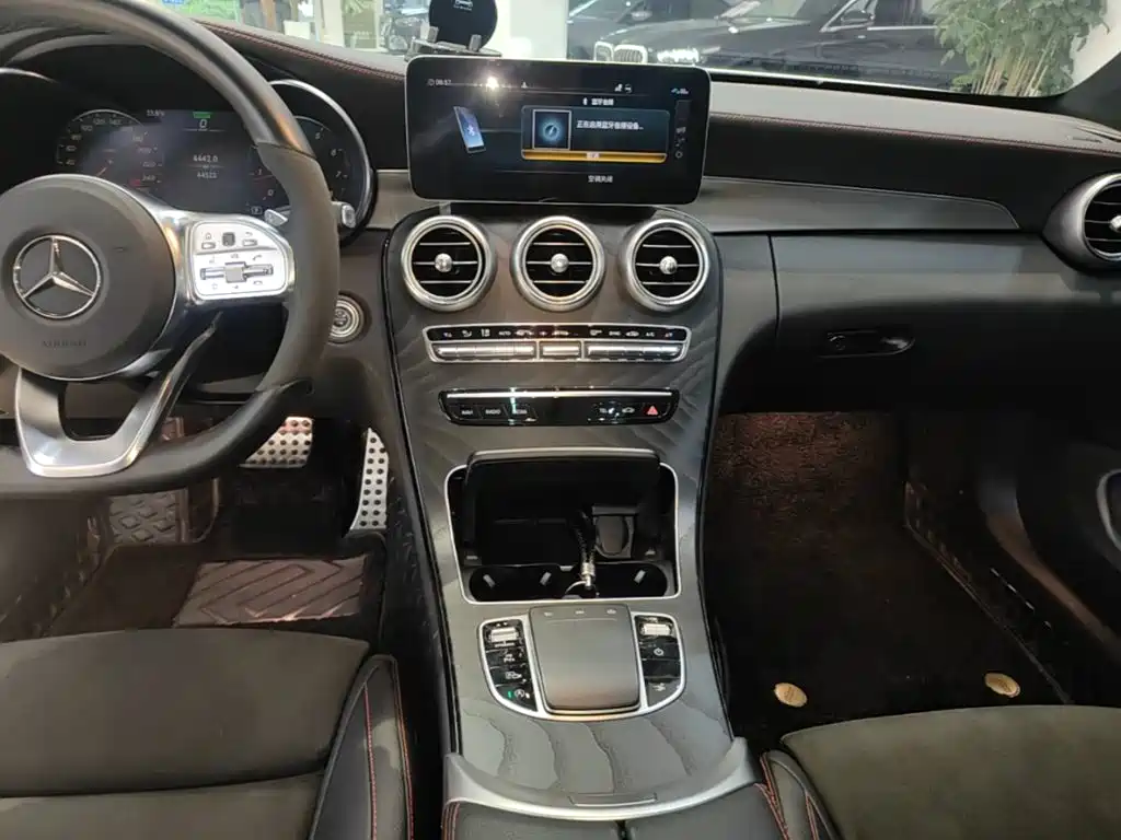 Mercedes-Benz C-Class (Import) — миниатюра 13