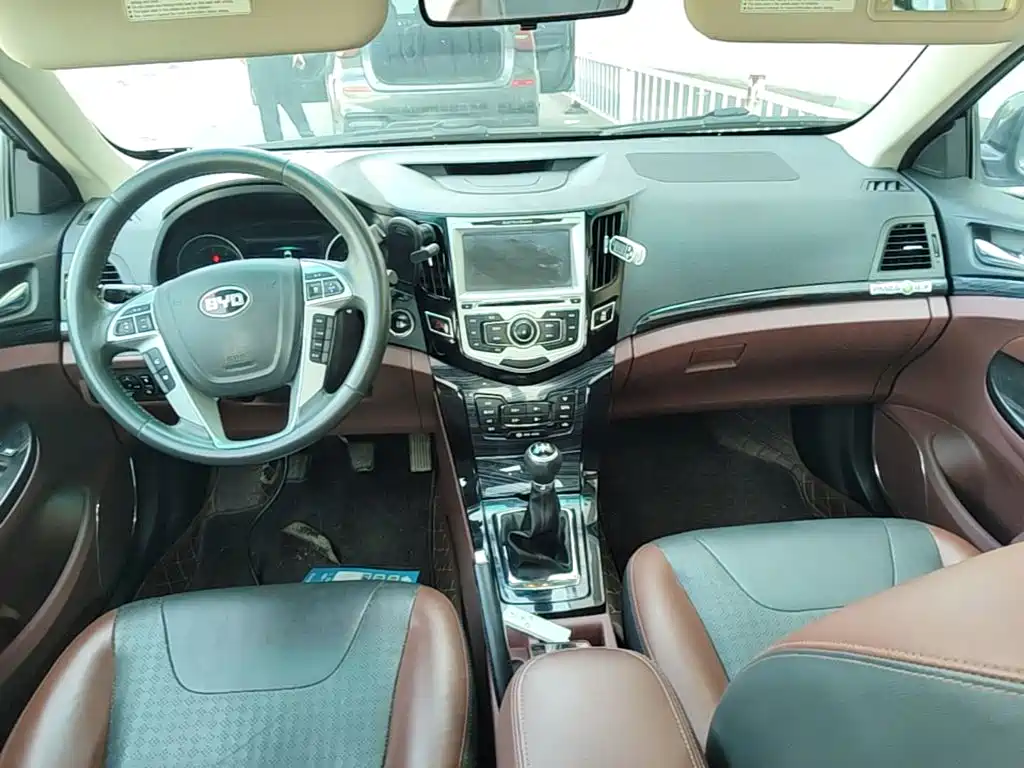 BYD Surui — миниатюра 10