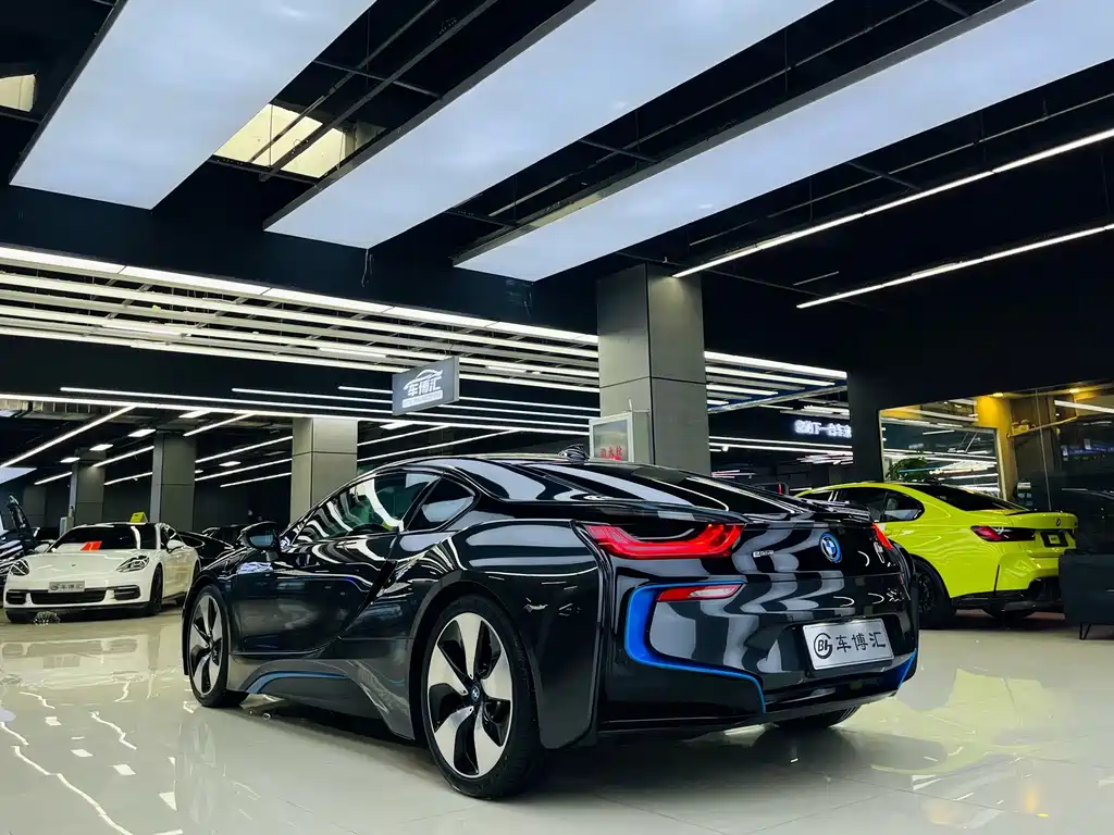 BMW i8 — миниатюра 5