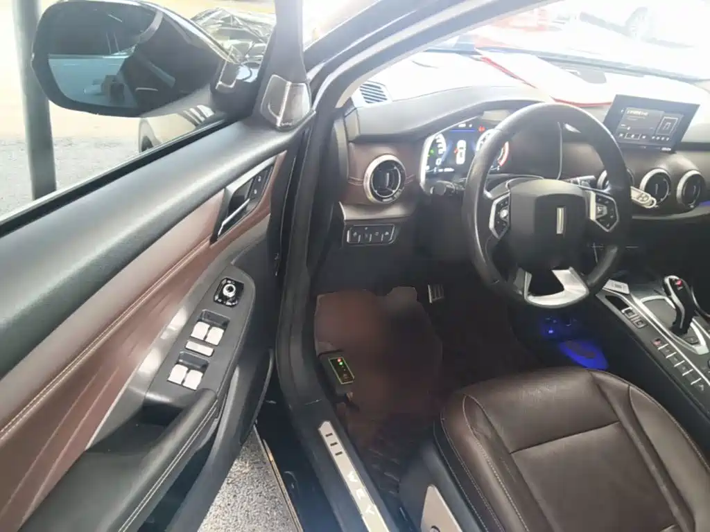 Wey Wey VV6 — миниатюра 16