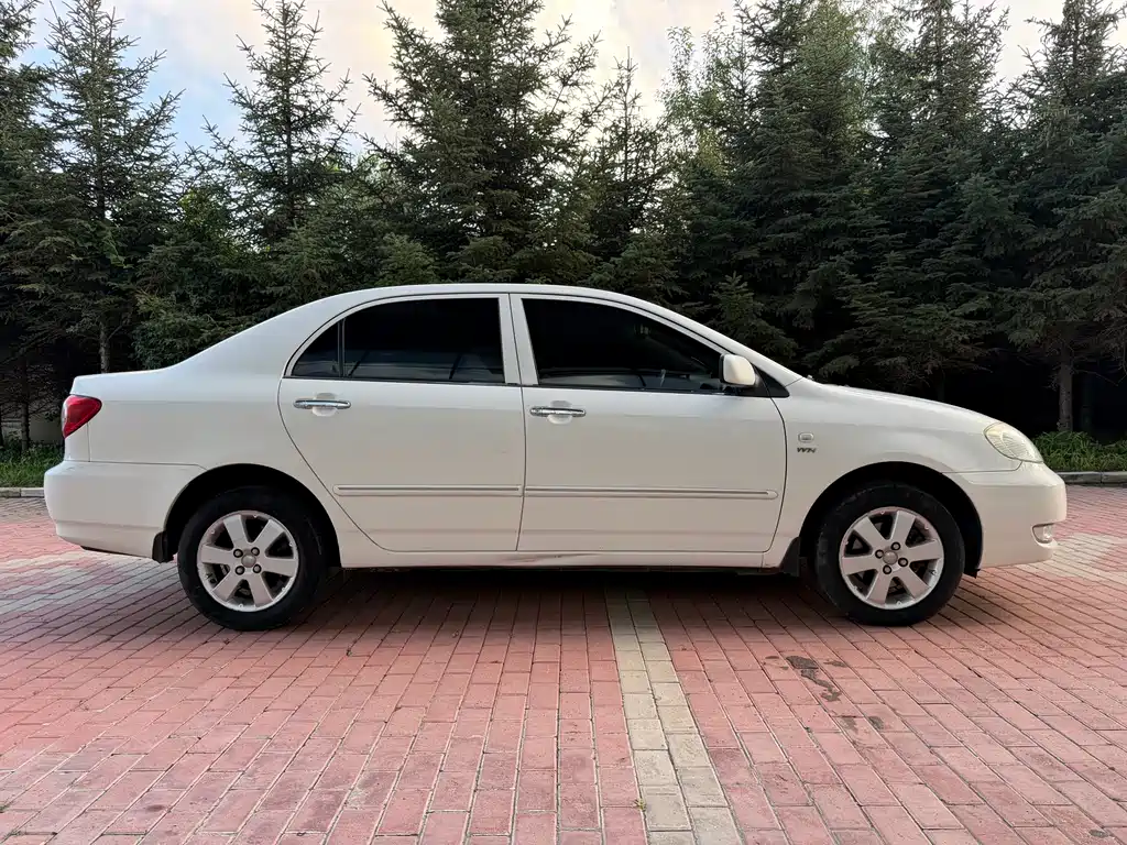 Toyota Corolla — миниатюра 4