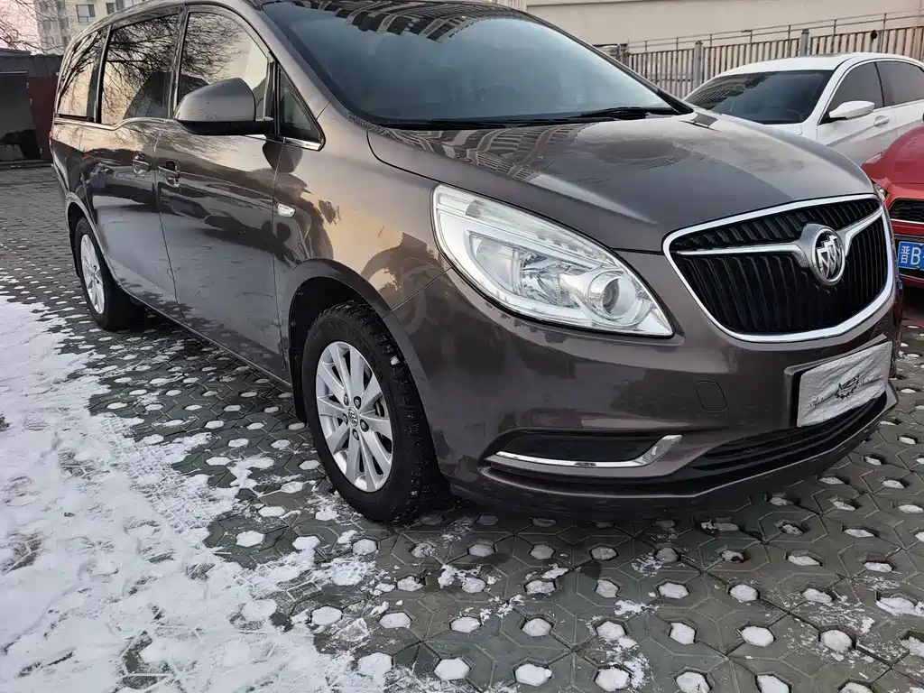 BUICK GL8