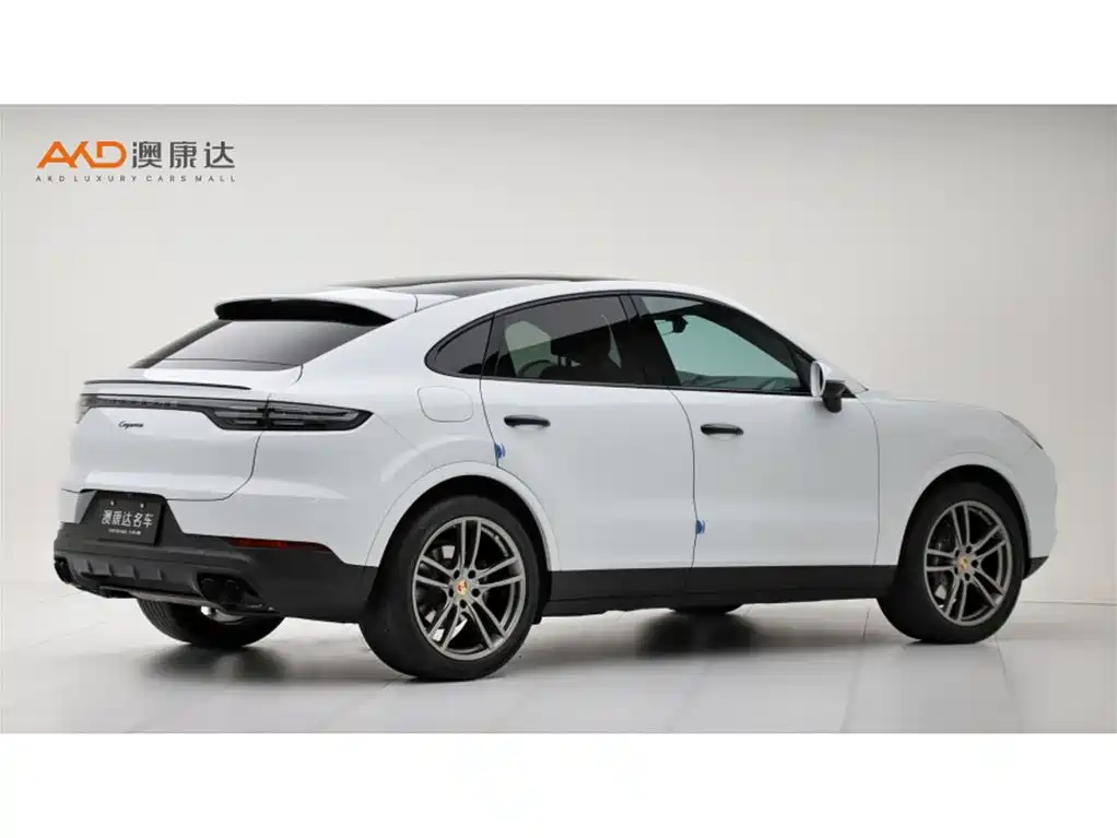 Porsche Cayenne — миниатюра 3